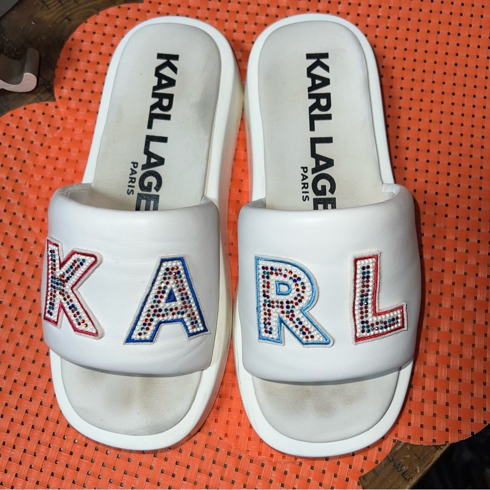 Karl Lagerfeld Paris platform Slides